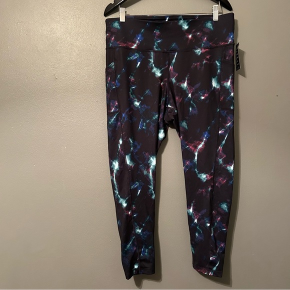 NWT Ideology Sz 1X High-rise 7/8 Length Side Pocket Leggings in Celestial Sky! - Picture 1 of 14